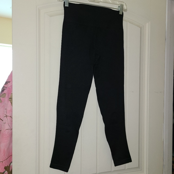 Aerie leggings - Picture 2 of 7